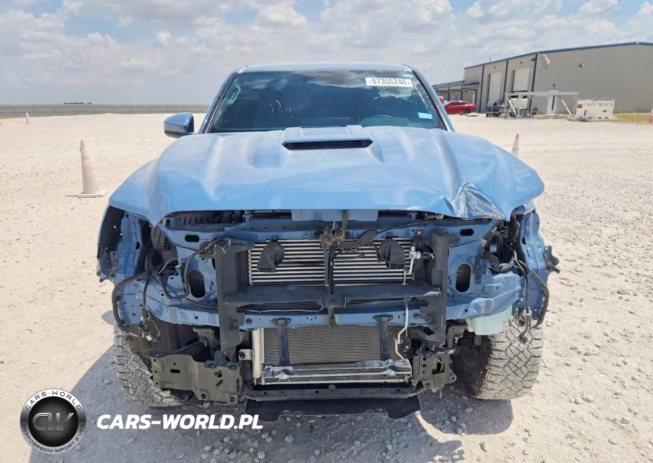 2026 Toyota Tacoma Trd Sport VIN:3TMLB5JN0TM230881 - 5