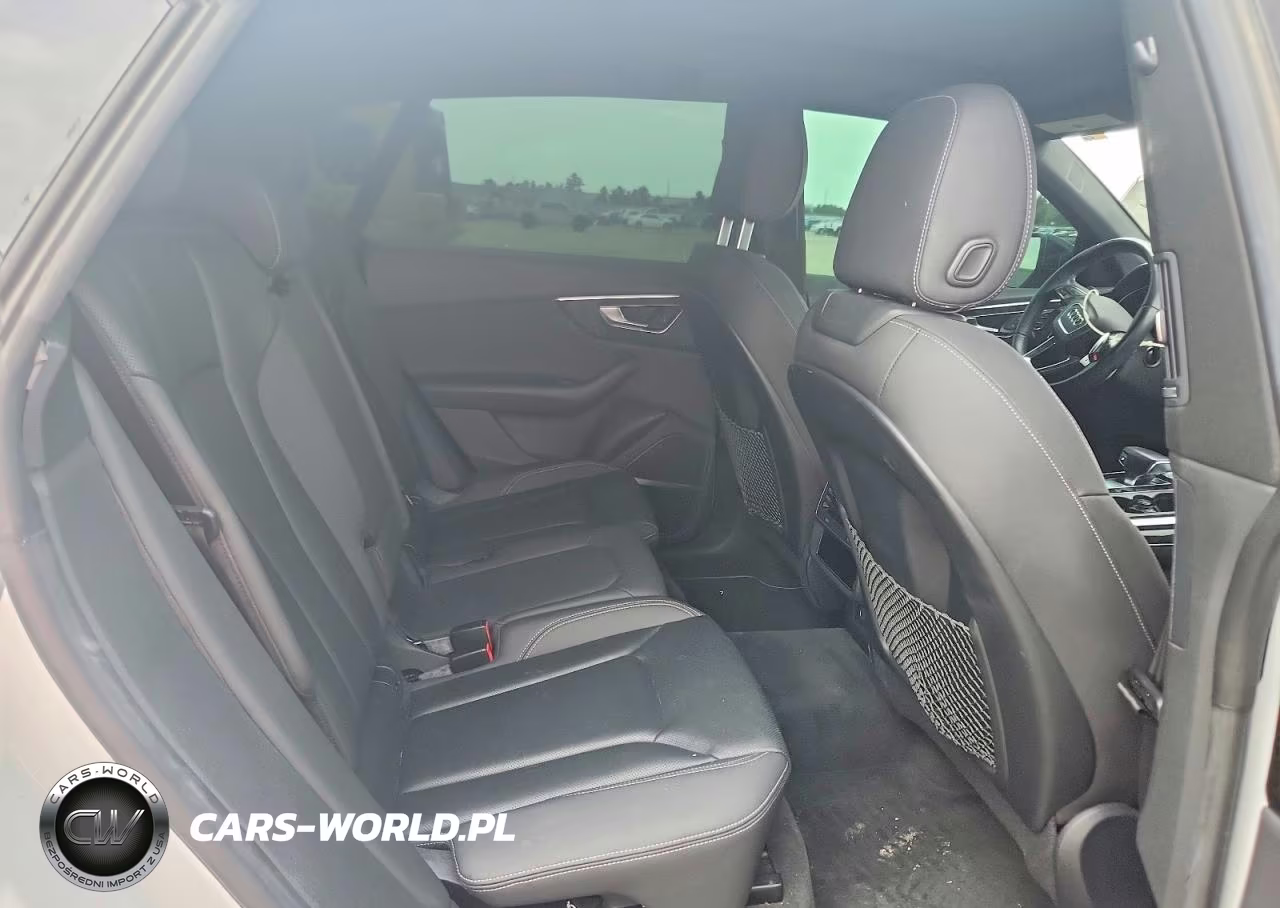 2019 Audi Q8 Prestige VIN:WA1CVAF19KD043696 - 11