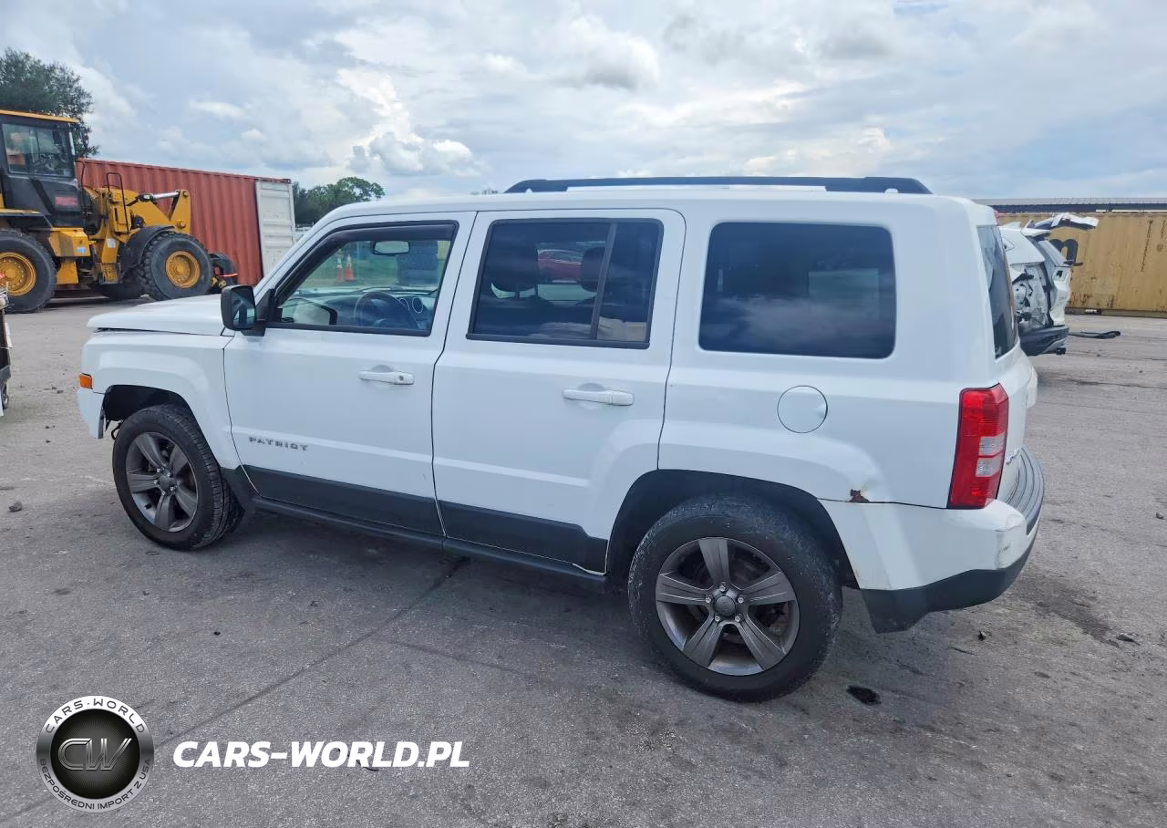2015 Jeep Patriot Latitude VIN:1C4NJRFB2FD304433 - 2