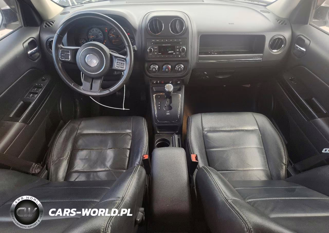 2015 Jeep Patriot Latitude VIN:1C4NJRFB2FD304433 - 8