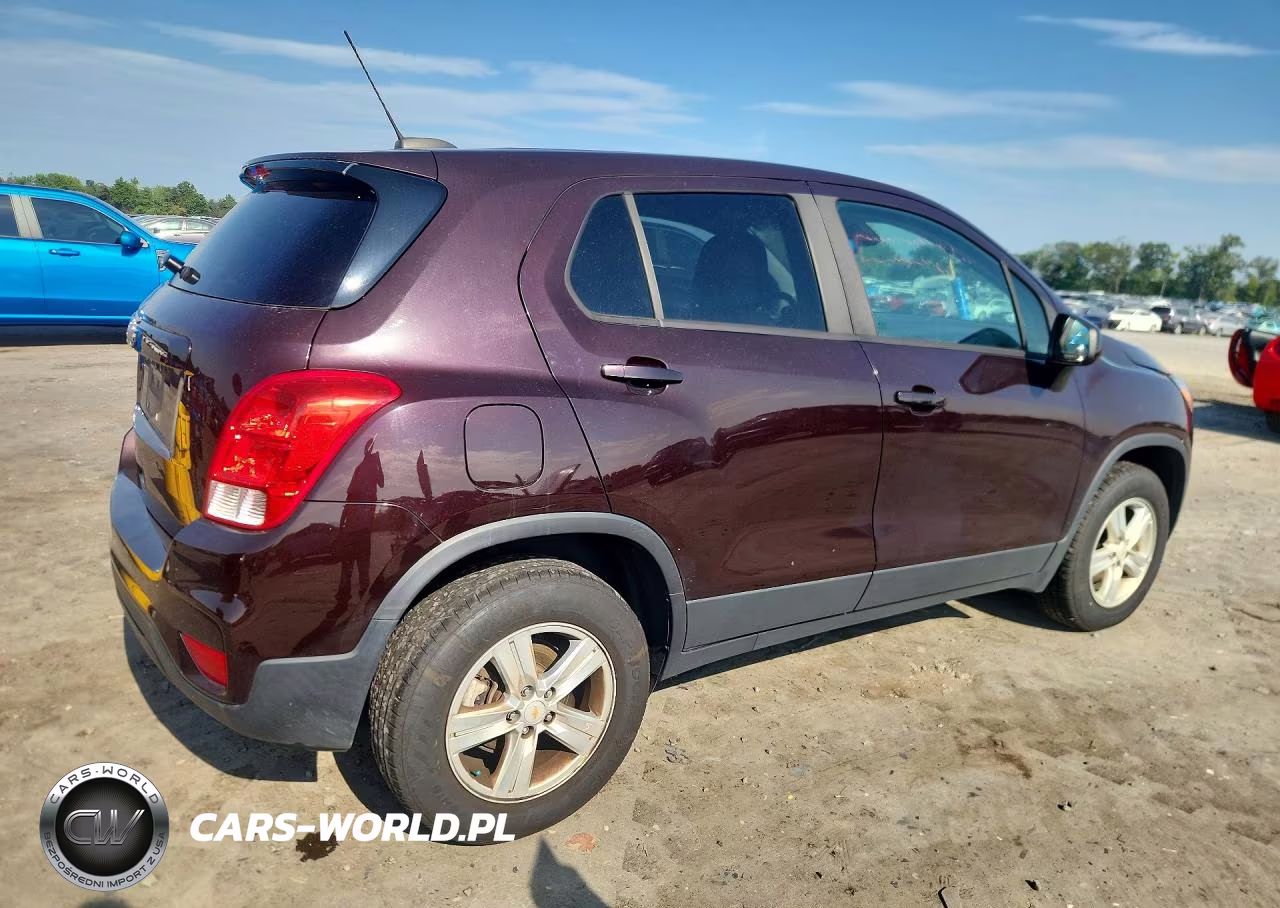 2020 Chevrolet Trax Ls VIN:KL7CJNSB5LB338229 - 3