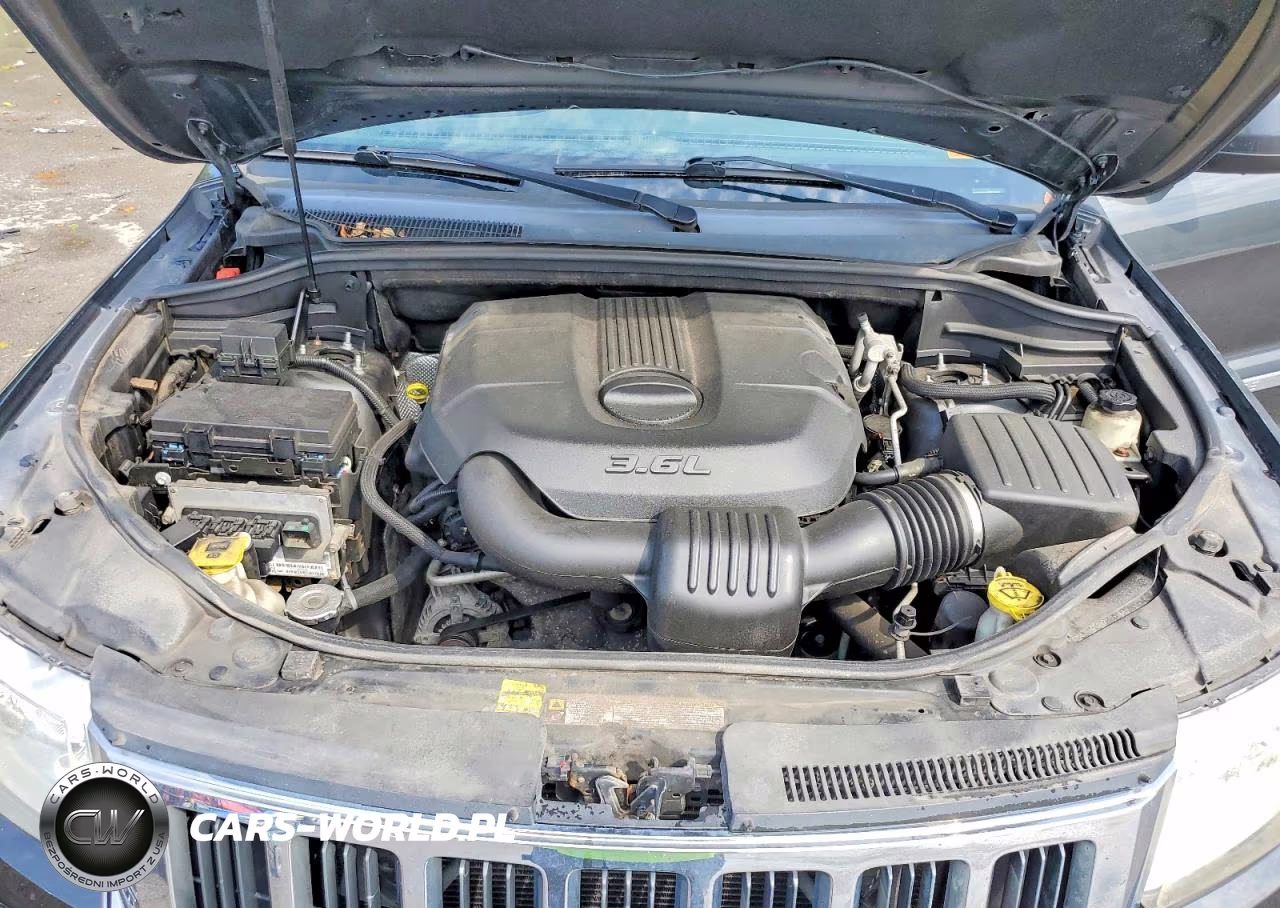 2011 Jeep Grand Cherokee Laredo VIN:1J4RR4GG1BC544073 - 12