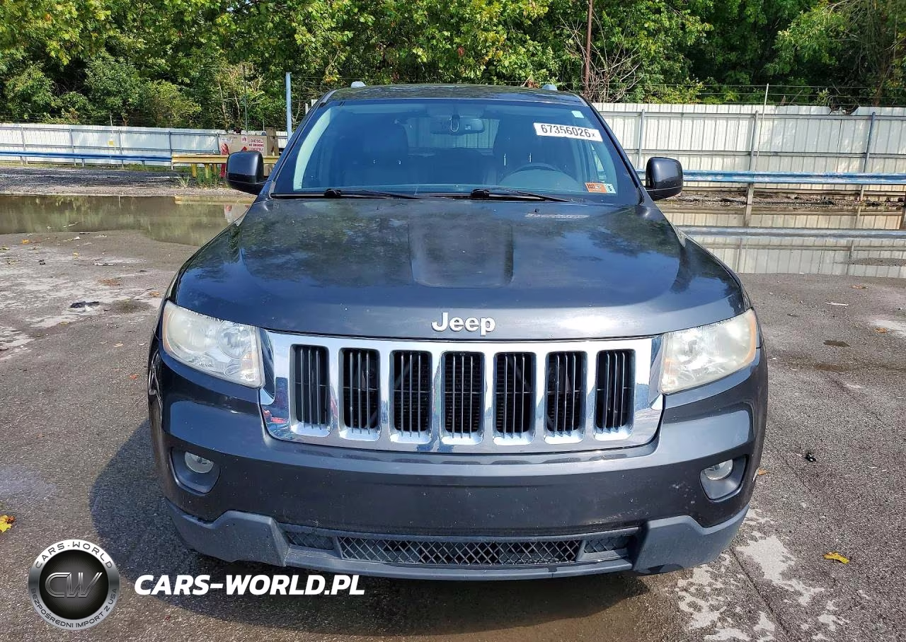 2011 Jeep Grand Cherokee Laredo VIN:1J4RR4GG1BC544073 - 5