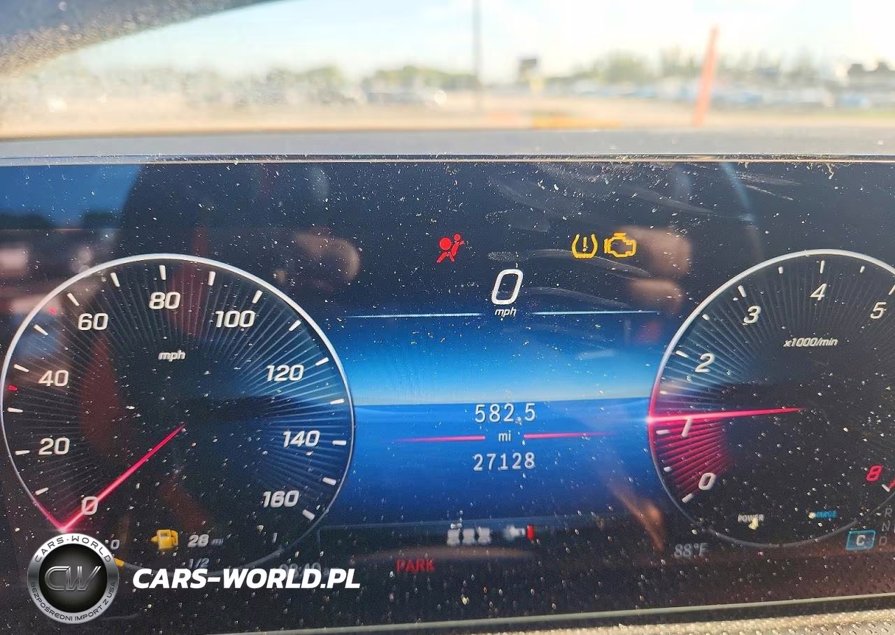 2025 Mercedes-Benz Cla 250 VIN:W1K5J4GB1SN555374 - 9