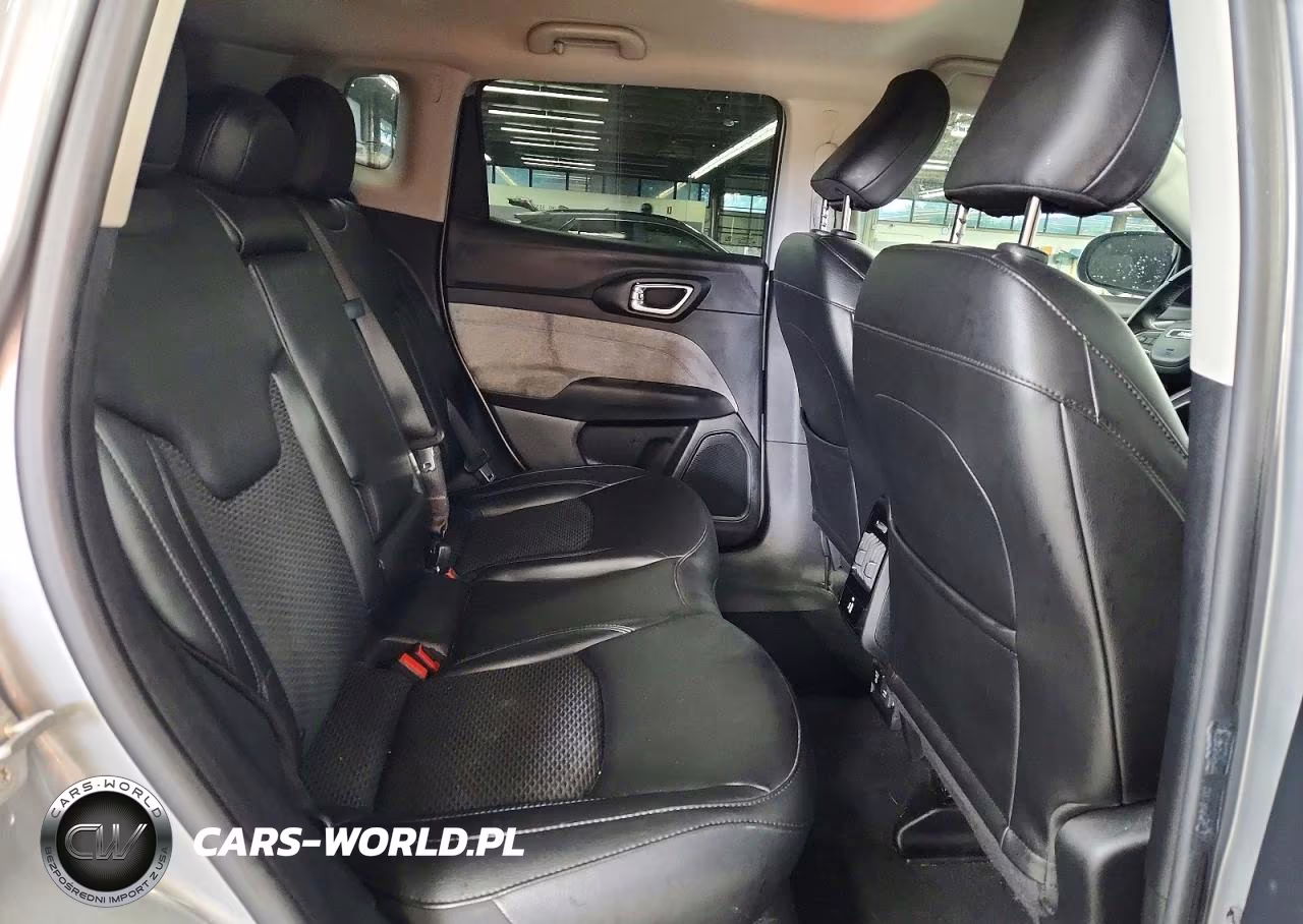 2022 Jeep Compass Latitude VIN:3C4NJDBB8NT103007 - 11