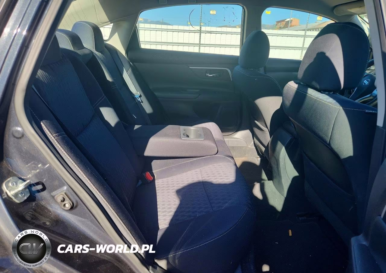 2018 Nissan Altima 2.5 Sv VIN:1N4AL3AP7JC126256 - 10