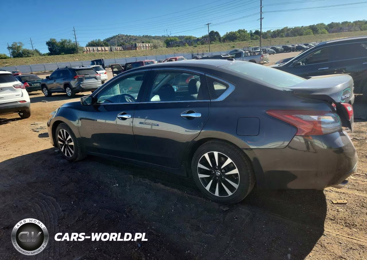 2018 Nissan Altima 2.5 Sv VIN:1N4AL3AP7JC126256 - 2
