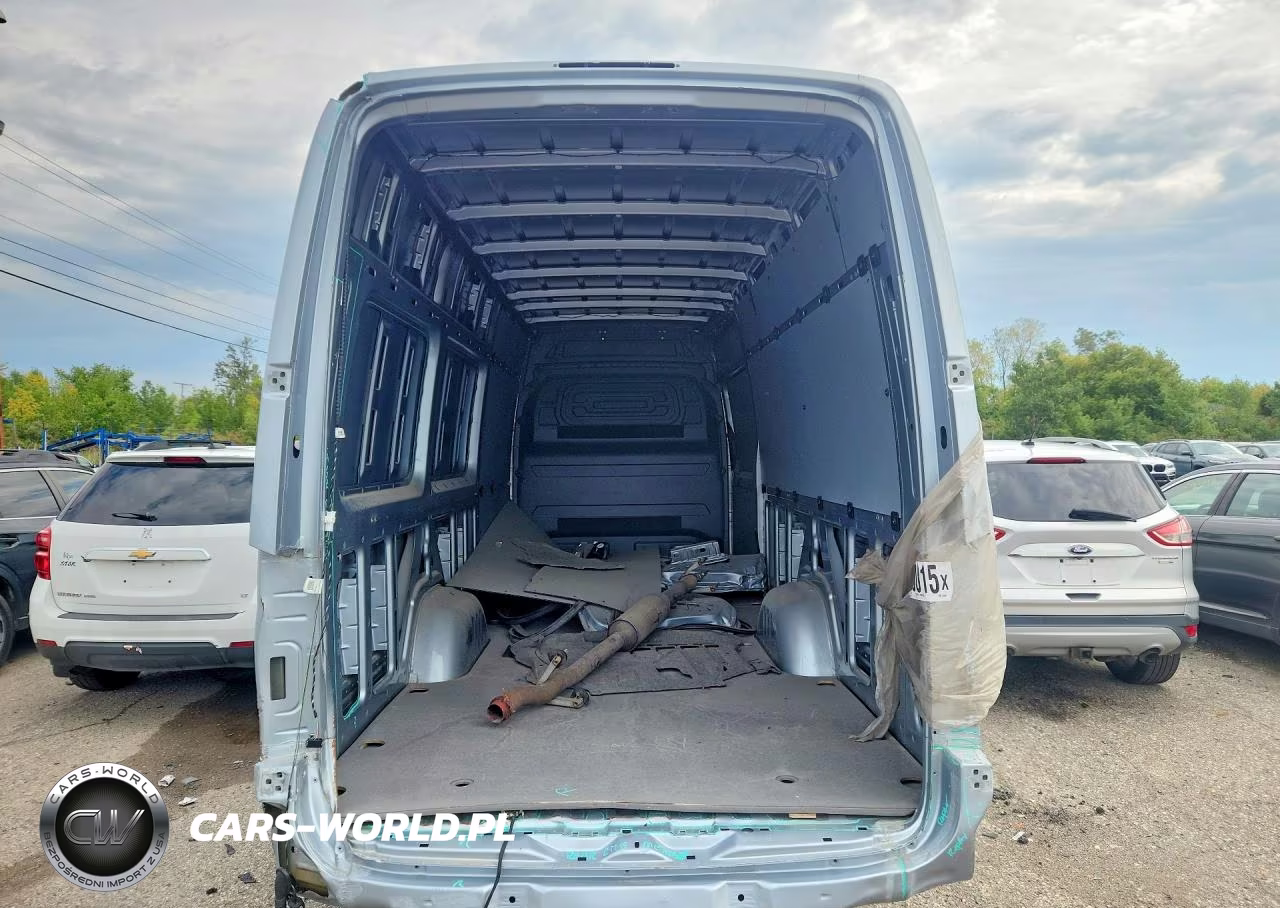 2025 Mercedes Benz Sprinter 2500 Delivery Van VIN:W1Y4KDHY6ST226599 - 6