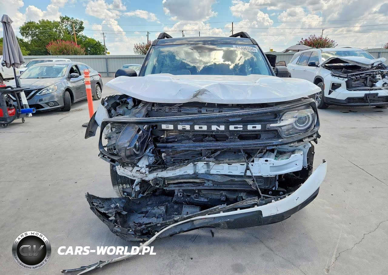 2024 Ford Bronco Sport Outer Banks VIN:3FMCR9C68RRE24008 - 5