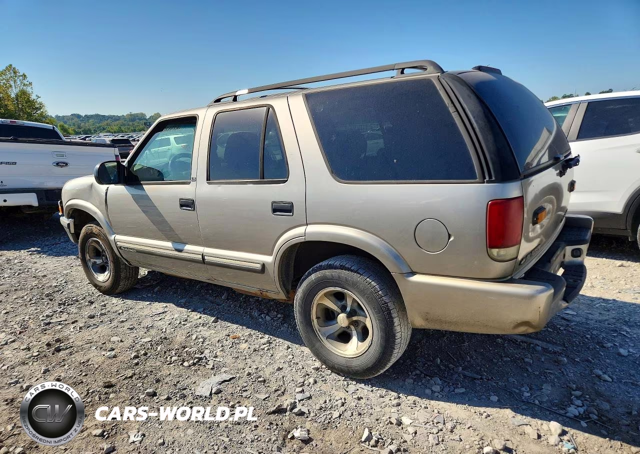 2001 Chevrolet Blazer VIN:1GNCS13W41K216783 - 2