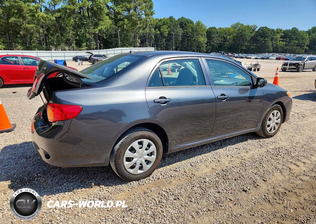2010 Toyota Corolla Le VIN:1NXBU4EEXAZ237531 - 3