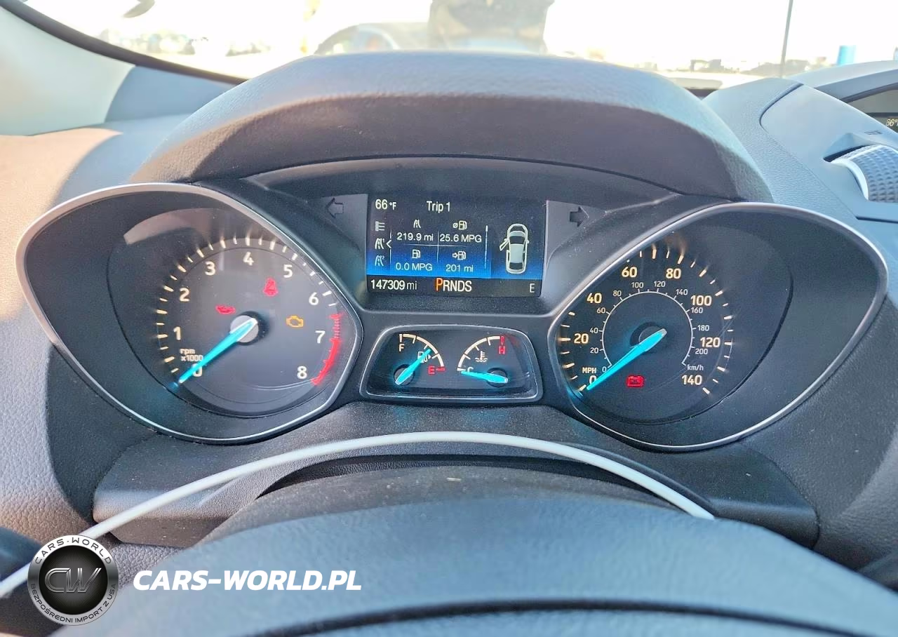 2018 Ford Escape Se VIN:1FMCU9GD7JUC41025 - 9