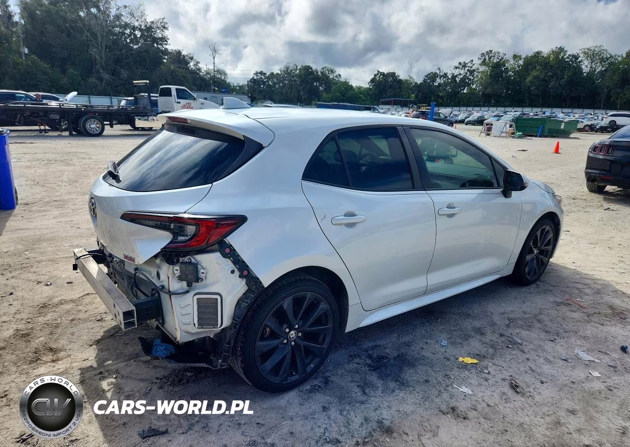 2023 Toyota Corolla Xse VIN:JTNC4MBE5P3211958 - 3