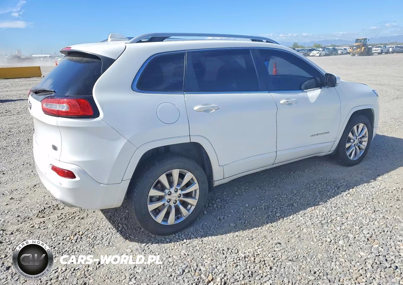 2017 Jeep Cherokee Overland VIN:1C4PJMJS3HW659055 - 3