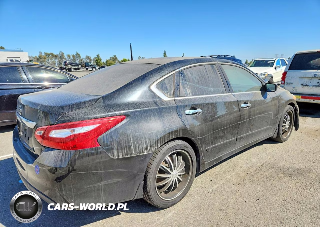 2017 Nissan Altima 2.5 S VIN:1N4AL3AP8HN304819 - 3