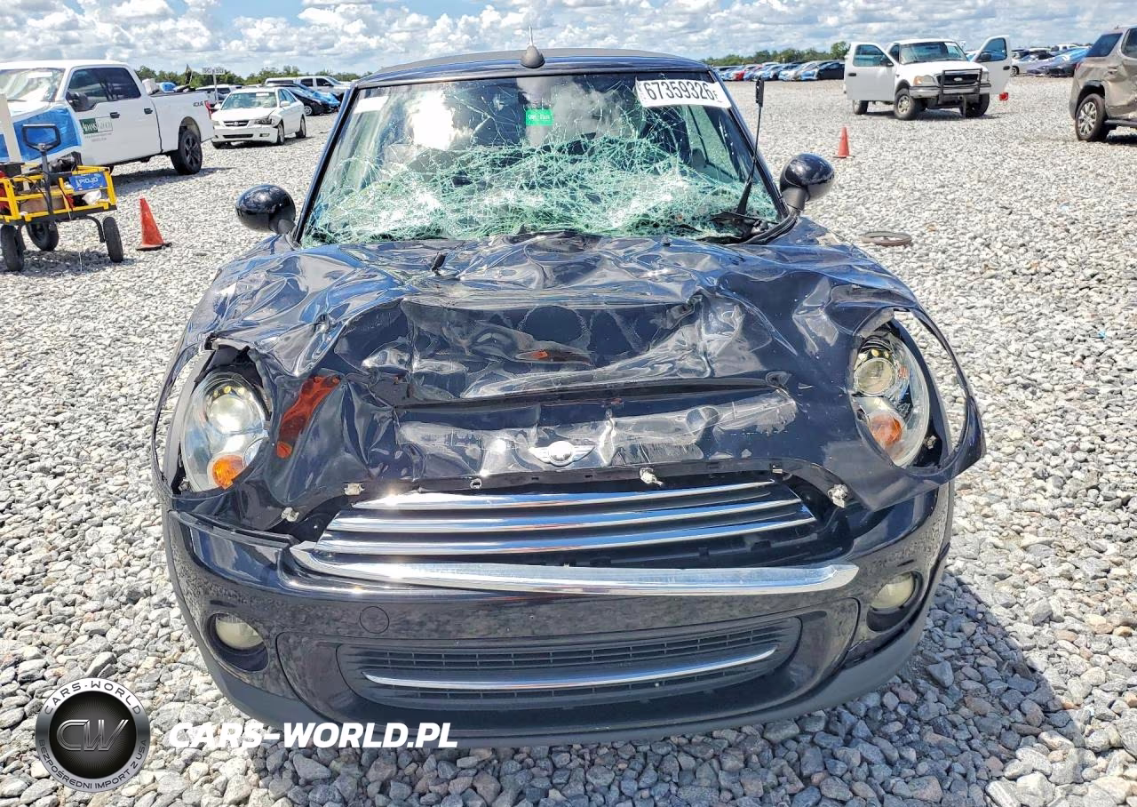 2013 Mini Cooper VIN:WMWZN3C5XDT568274 - 5