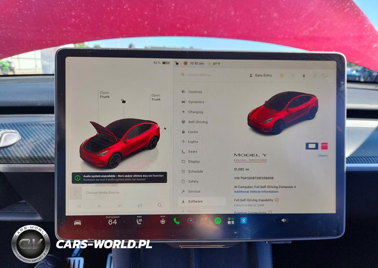 2025 Tesla Model Y VIN:7SAYGDEF3SF258006 - 9