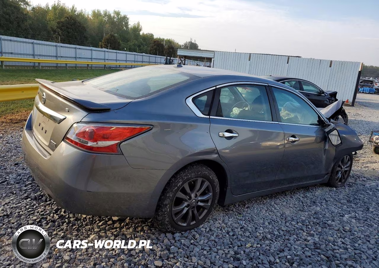 2015 Nissan Altima 2.5 S VIN:1N4AL3AP7FC497506 - 3
