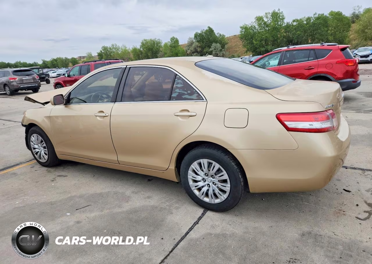 2010 Toyota Camry Le VIN:4T1BF3EK9AU008669 - 2