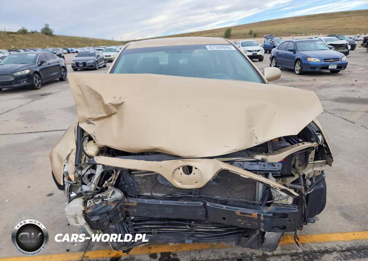 2010 Toyota Camry Le VIN:4T1BF3EK9AU008669 - 5