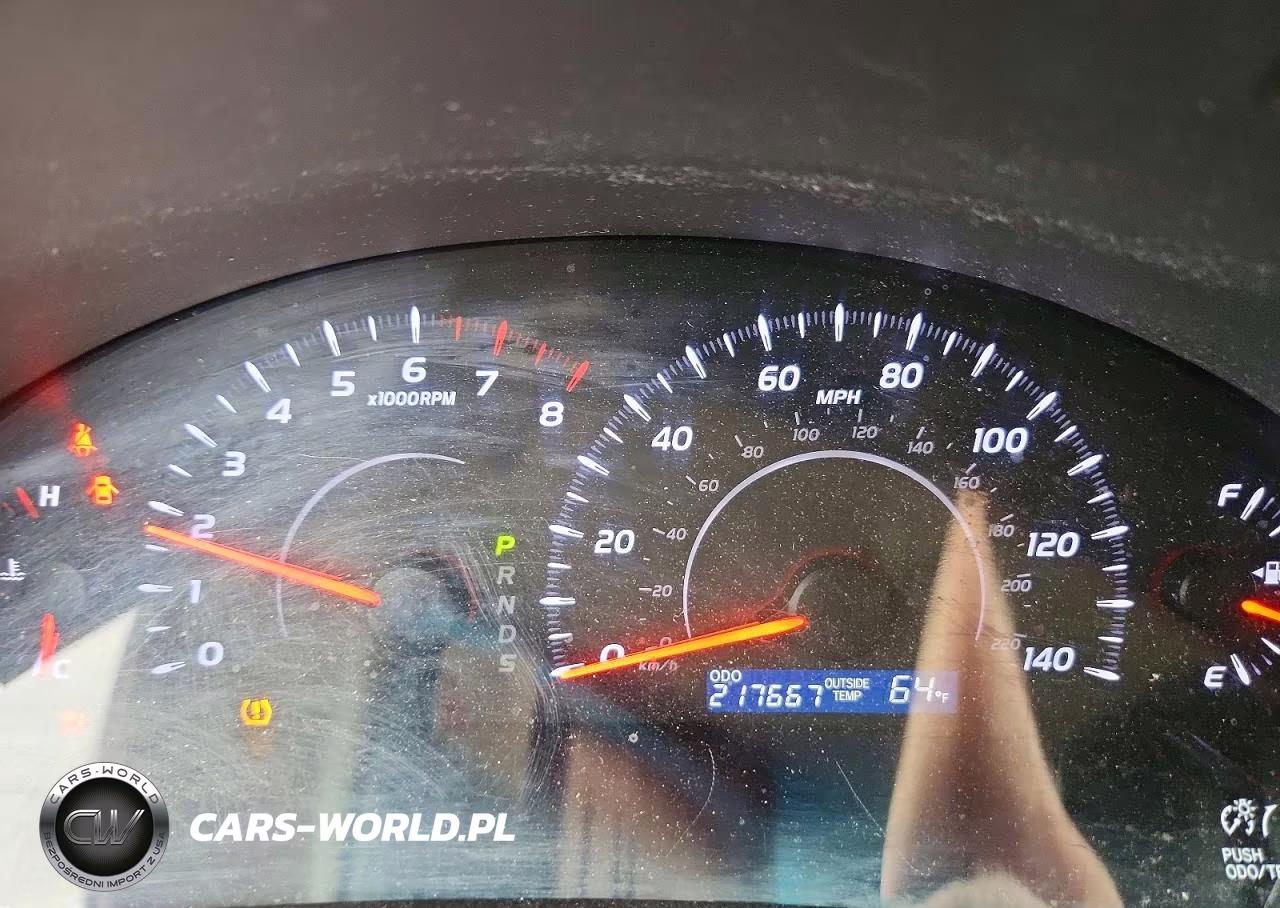 2010 Toyota Camry Le VIN:4T1BF3EK9AU008669 - 9