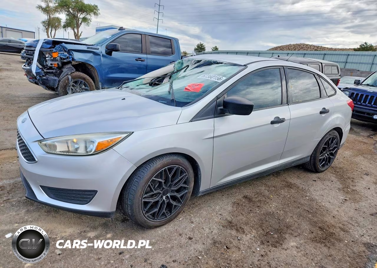 2016 Ford Focus S – zdjęcie 1 z 12