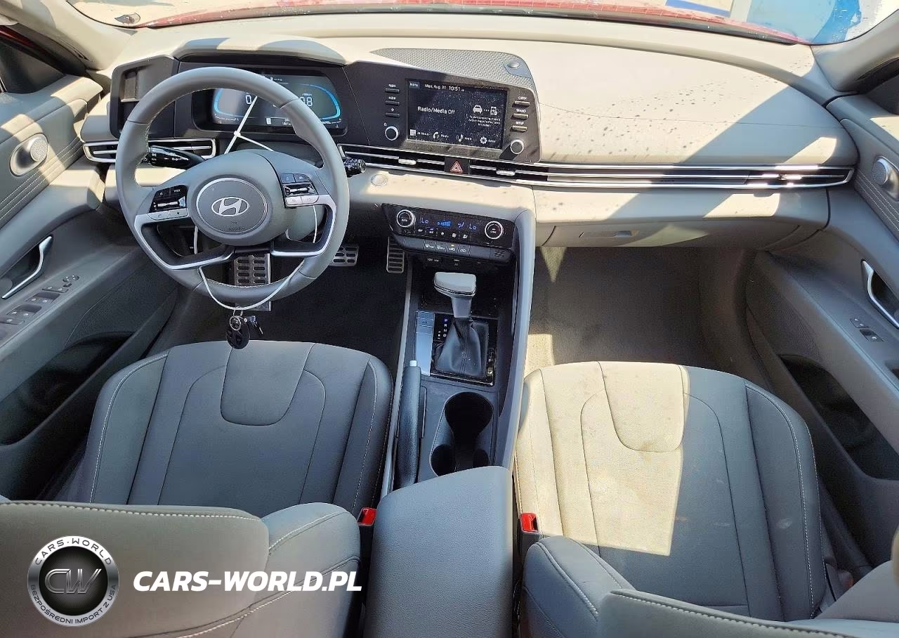 2026 Hyundai Elantra Sel Sport VIN:KMHLM4DG9TU105161 - 8