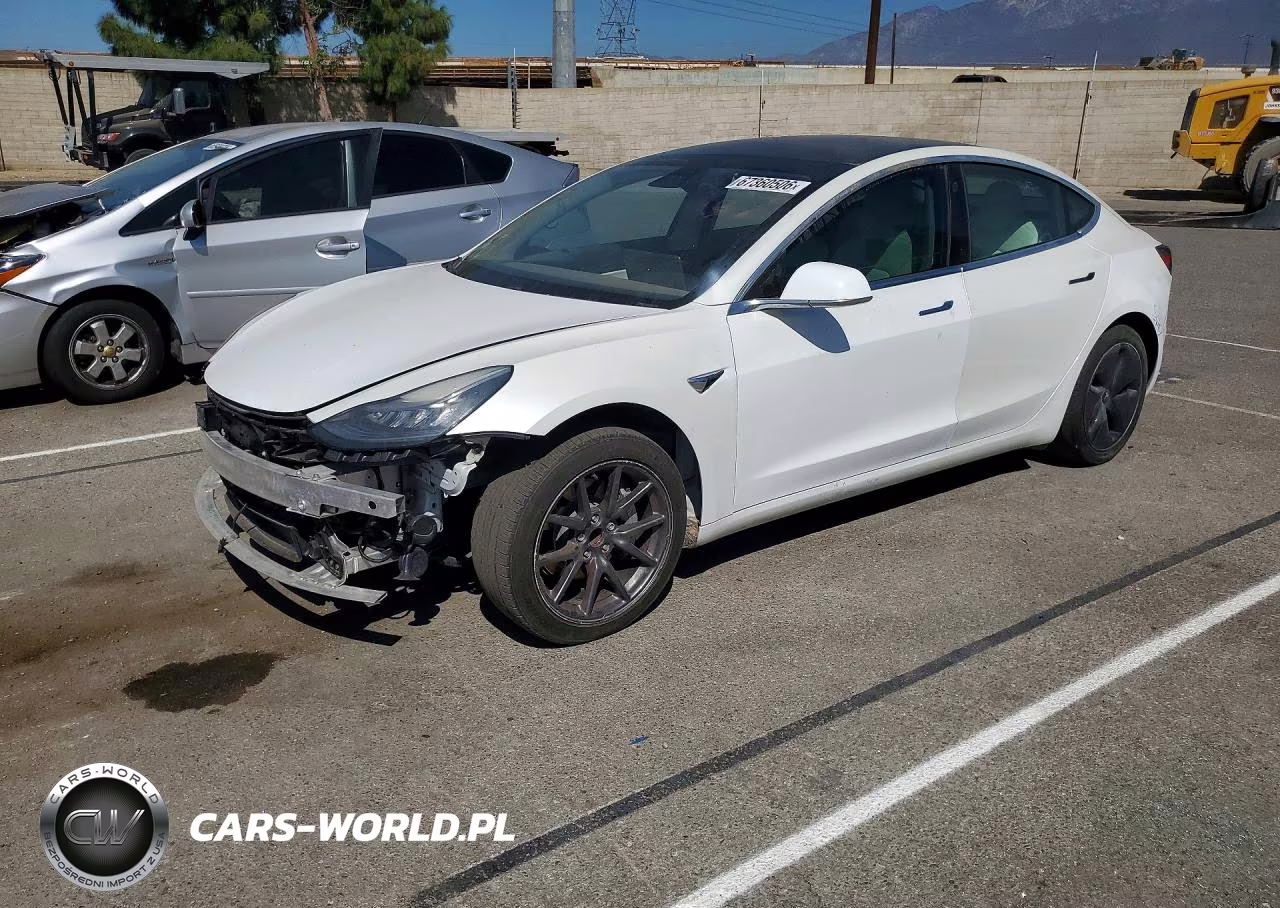 2020 Tesla Model 3