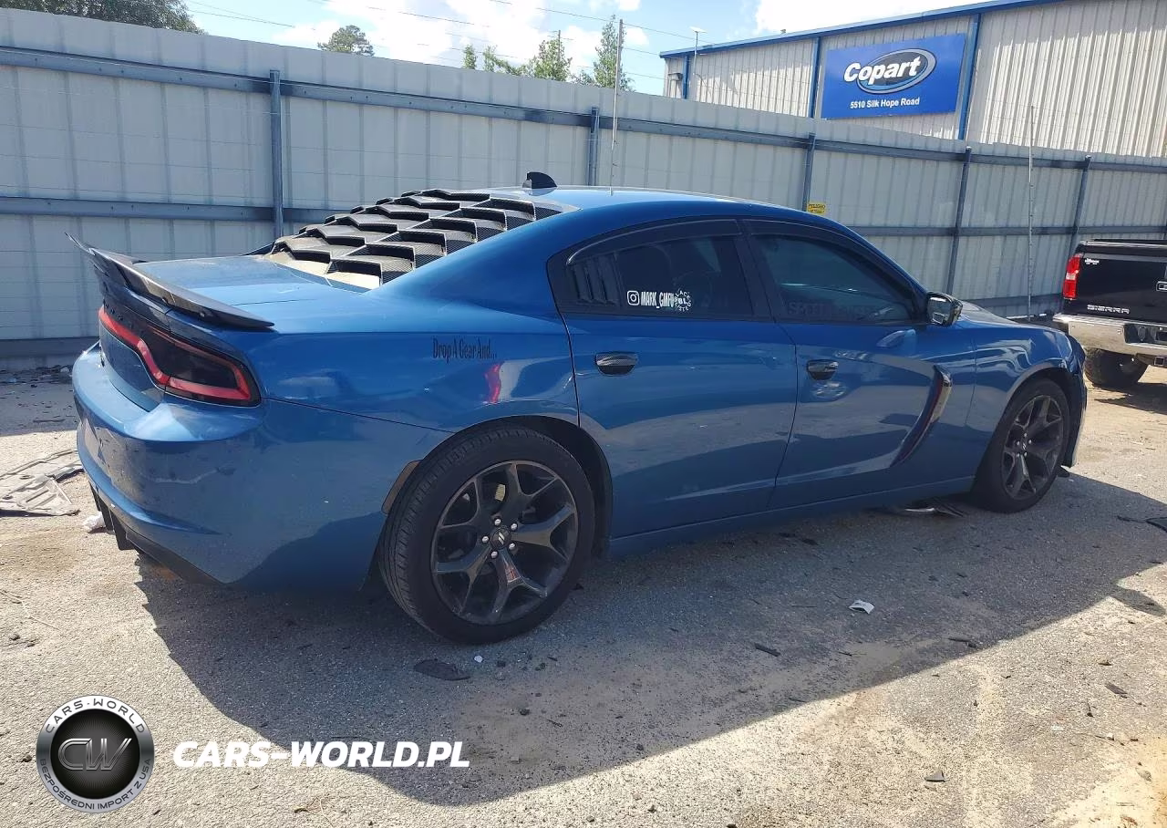 2020 Dodge Charger Sxt VIN:2C3CDXBG4LH249099 - 3