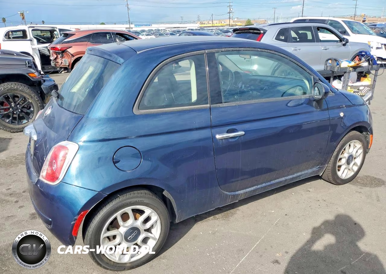 2015 Fiat 1100 VIN:3C3CFFAR9FT710218 - 3