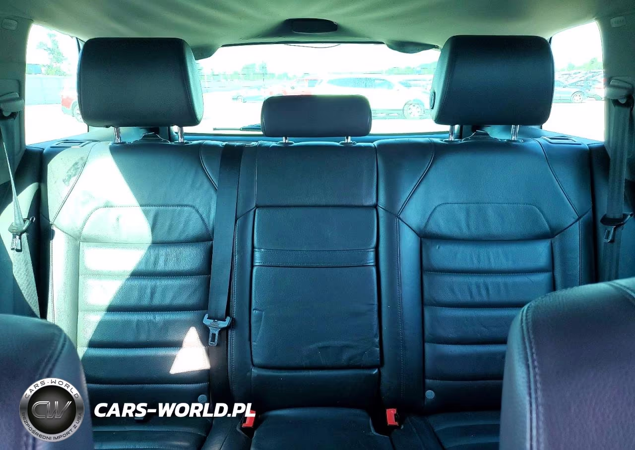 2010 Volkswagen Touareg Tdi VIN:WVGFK7A94AD003659 - 10