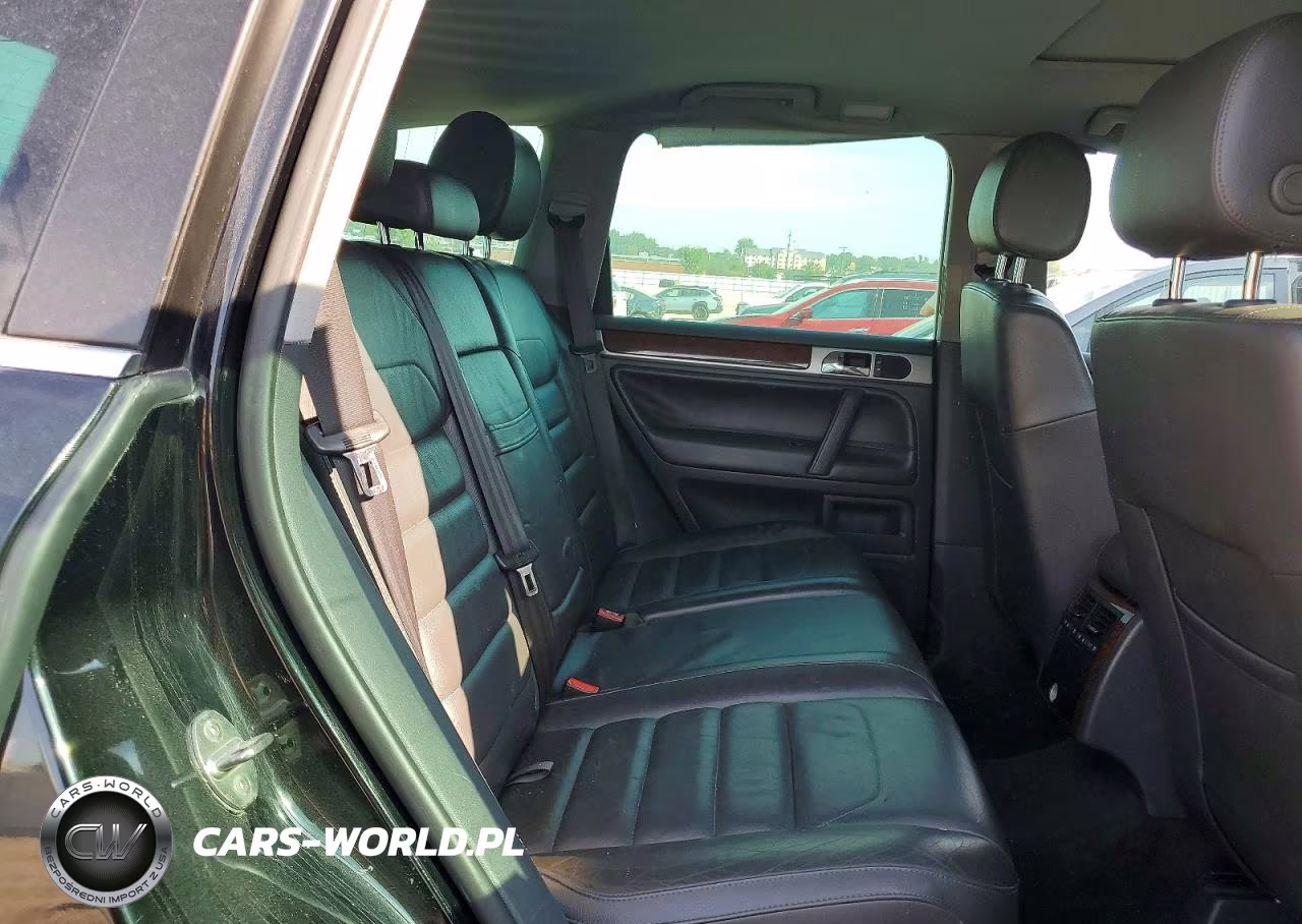 2010 Volkswagen Touareg Tdi VIN:WVGFK7A94AD003659 - 11