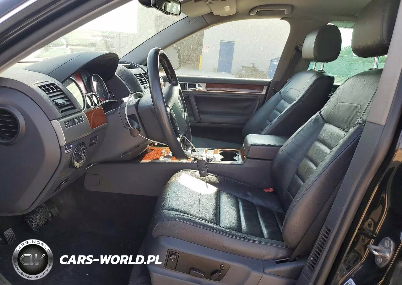 2010 Volkswagen Touareg Tdi VIN:WVGFK7A94AD003659 - 7