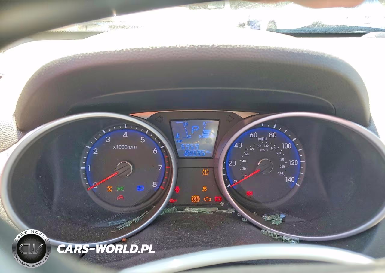 2015 Hyundai Tucson Se VIN:KM8JUCAG7FU082019 - 9
