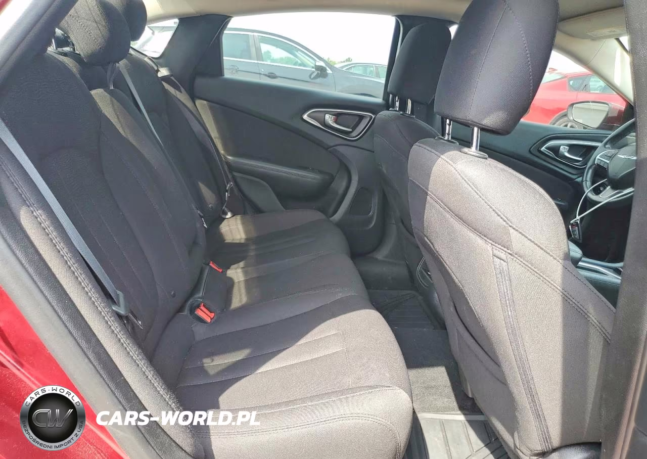 2015 Chrysler 200 Limited VIN:1C3CCCAB2FN726903 - 10