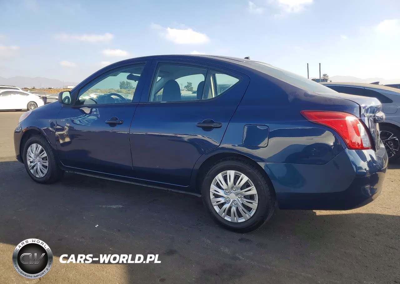 2012 Nissan Versa 1.6 S VIN:3N1CN7AP7CL807533 - 2