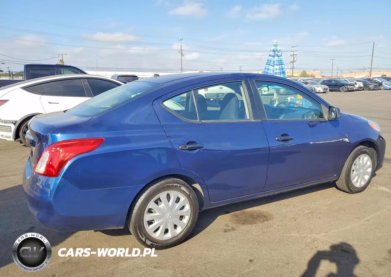 2012 Nissan Versa 1.6 S VIN:3N1CN7AP7CL807533 - 3