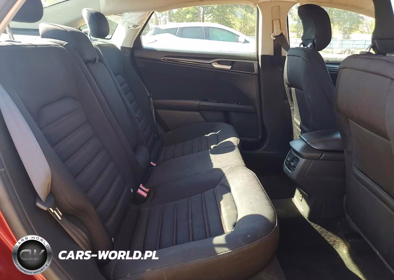 2014 Ford Fusion Se VIN:3FA6P0H79ER305890 - 10