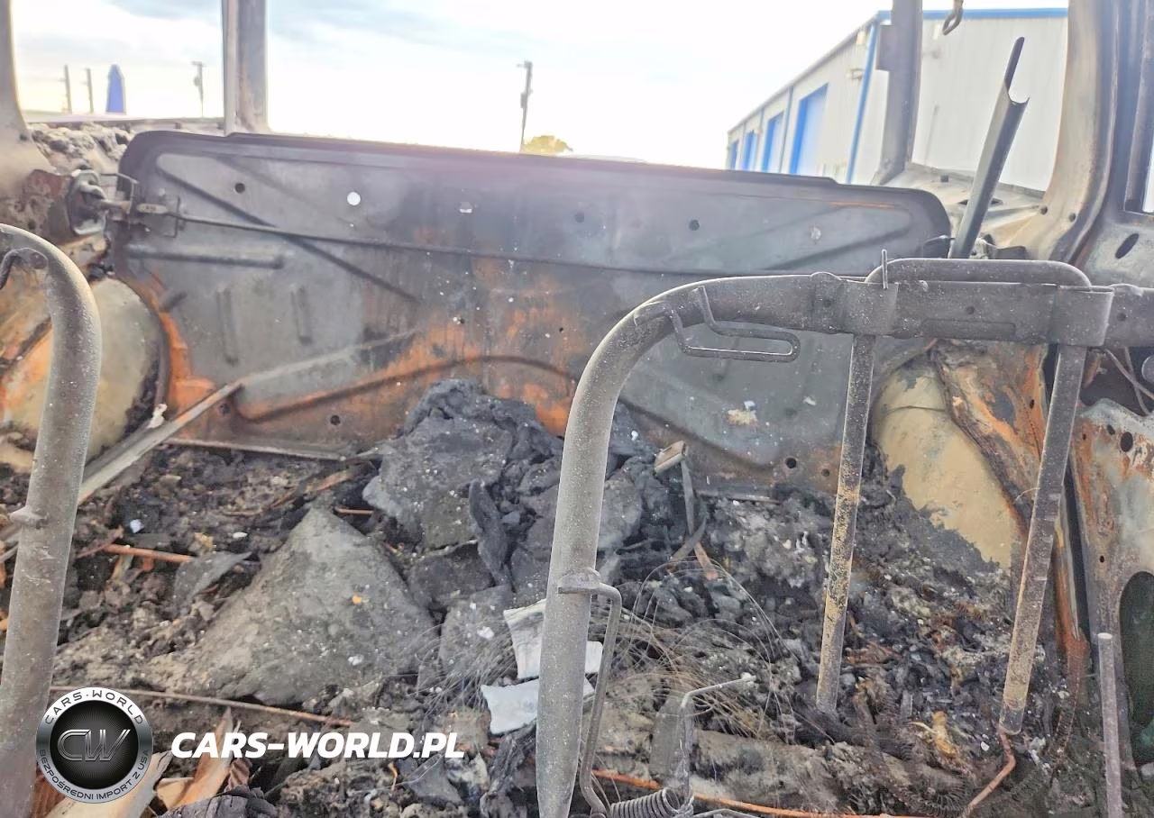 1996 Jeep Cherokee Country VIN:1J4FJ78S2TL201885 - 10
