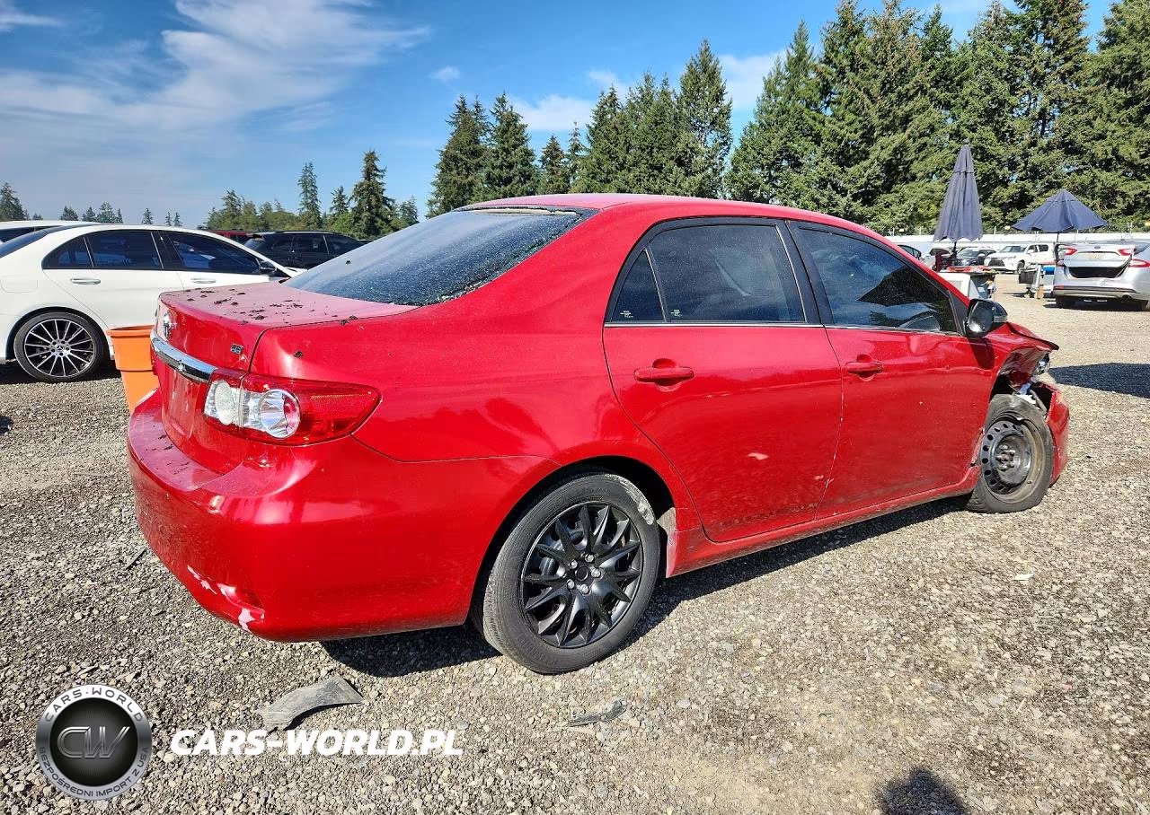 2013 Toyota Corolla Le VIN:2T1BU4EE4DC023690 - 3