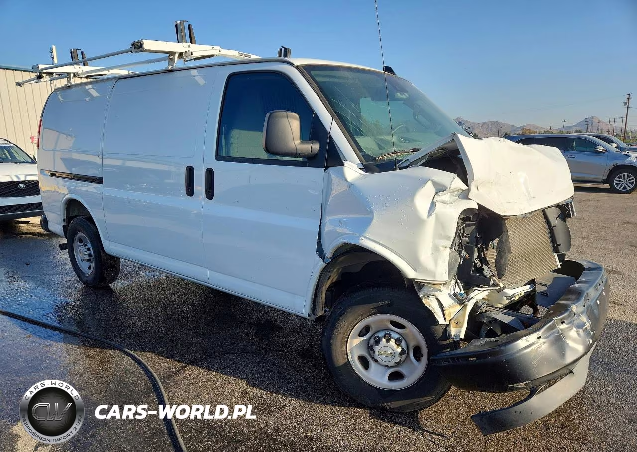 2025 Chevrolet Express G2500 VIN:1GCWGAFP7S1113098 - 4