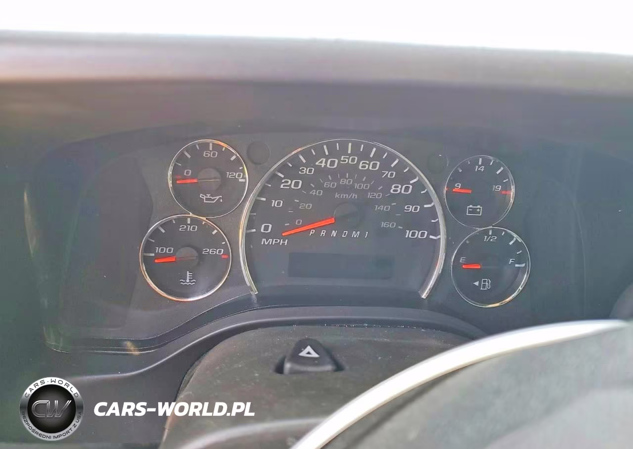 2025 Chevrolet Express G2500 VIN:1GCWGAFP7S1113098 - 9