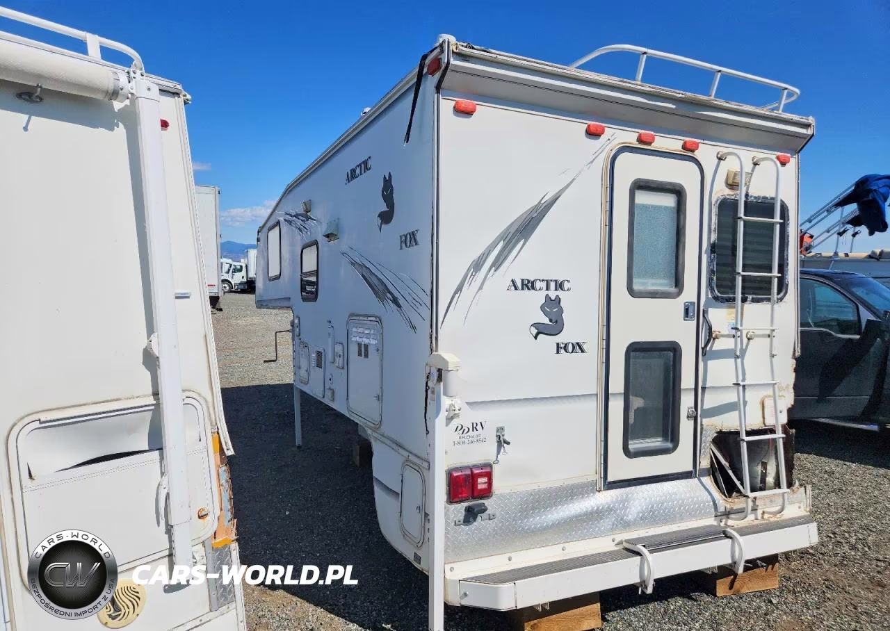 2003 Arctic Fox Slide-In Camper VIN:1NCA990S730102677 - 3