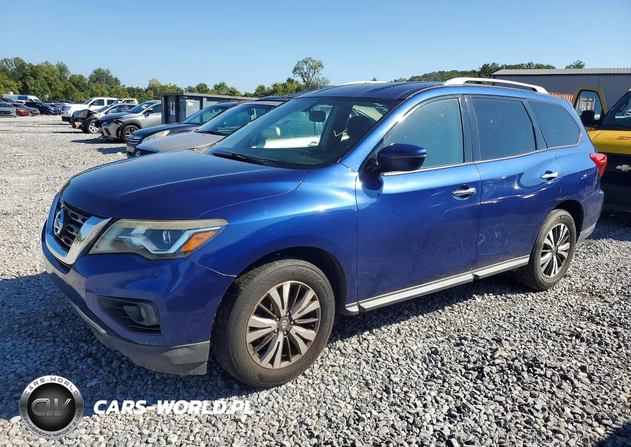 2018 Nissan Pathfinder Sv