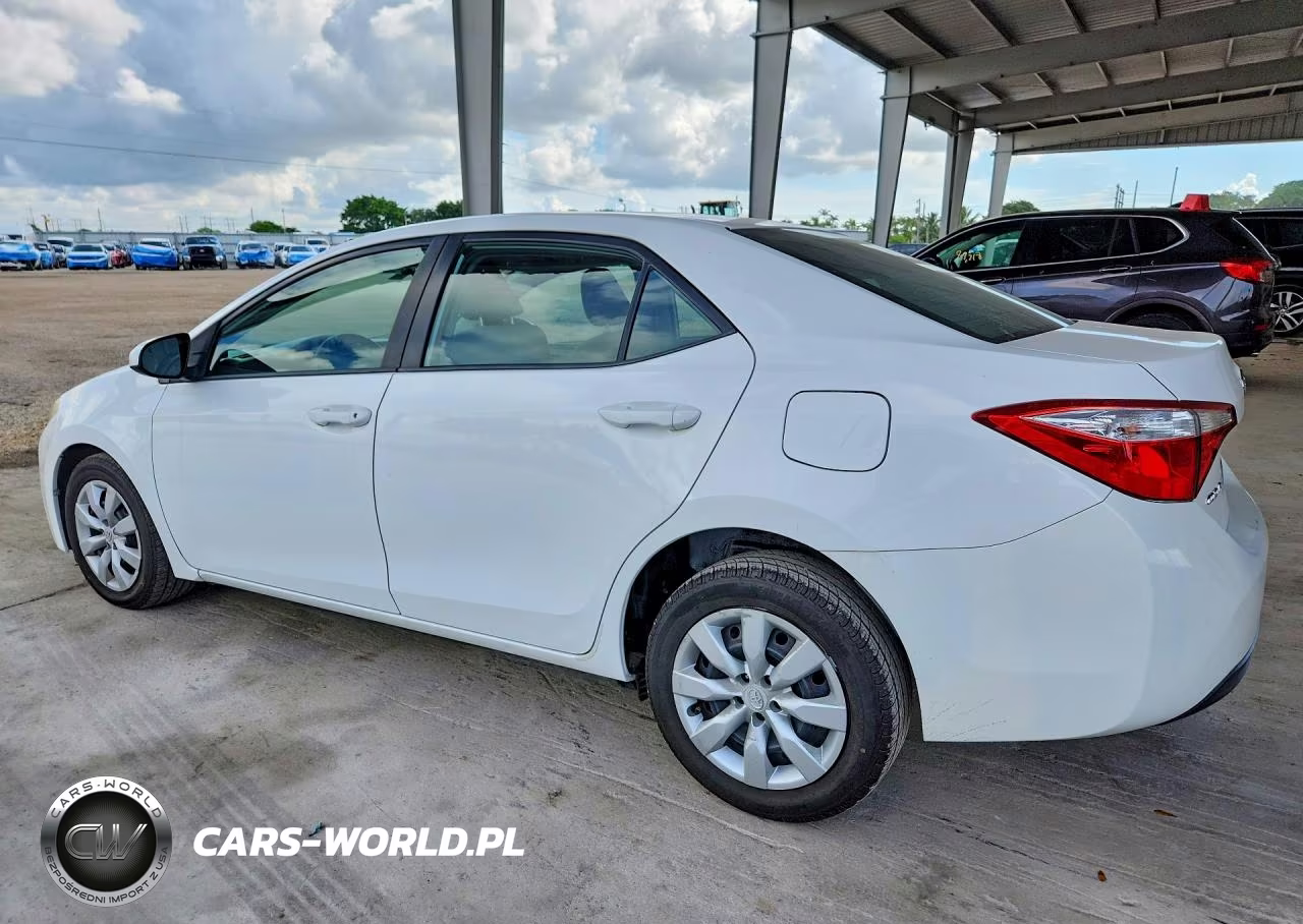 2015 Toyota Corolla Le VIN:2T1BURHE8FC468784 - 2
