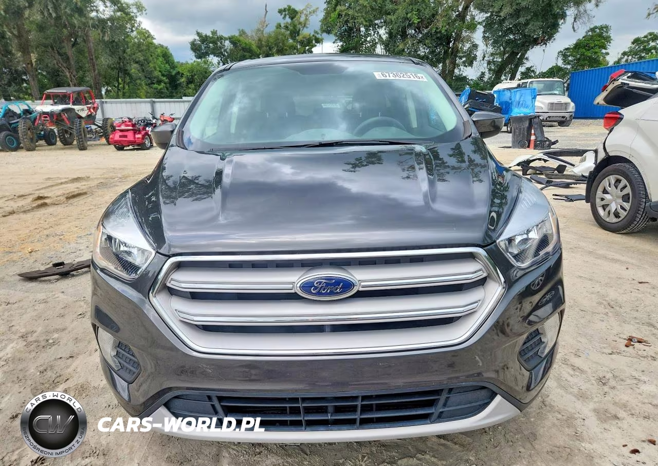 2017 Ford Escape Se VIN:1FMCU0GD4HUB06400 - 5
