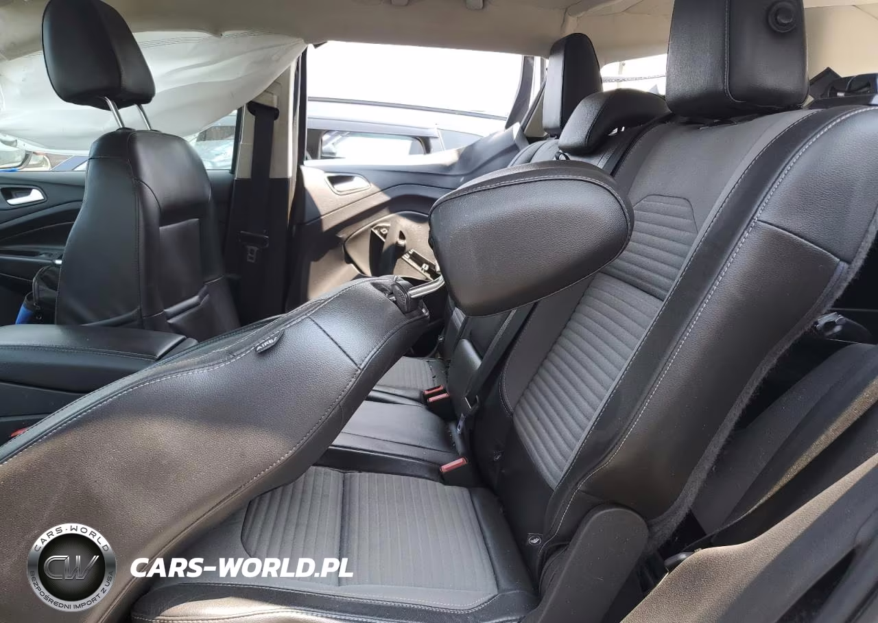 2017 Ford Escape Se VIN:1FMCU9GD5HUB13571 - 11