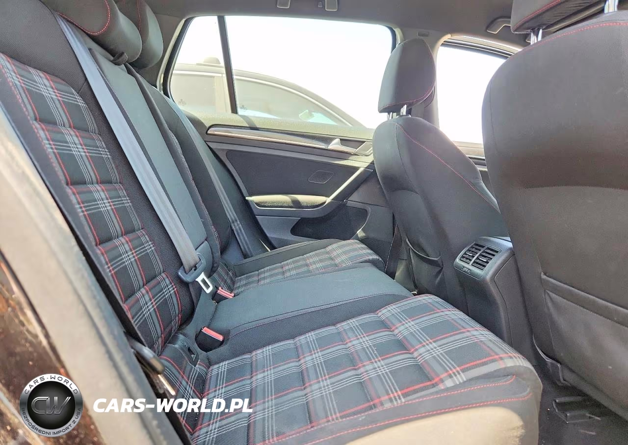 2015 Volkswagen Gti VIN:3VW547AU9FM091857 - 11