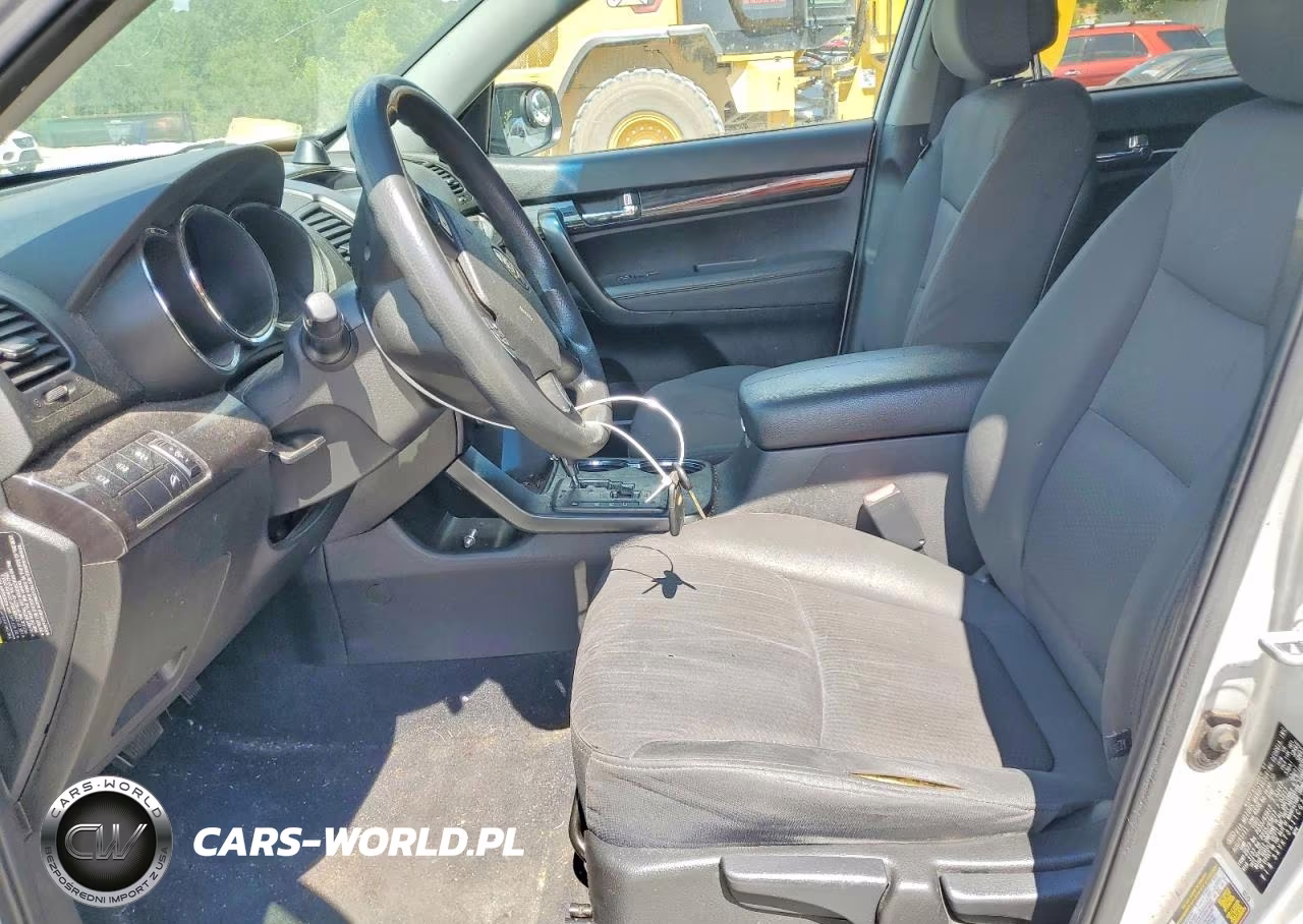 2012 Kia Sorento Lx VIN:5XYKT3A11CG245607 - 7