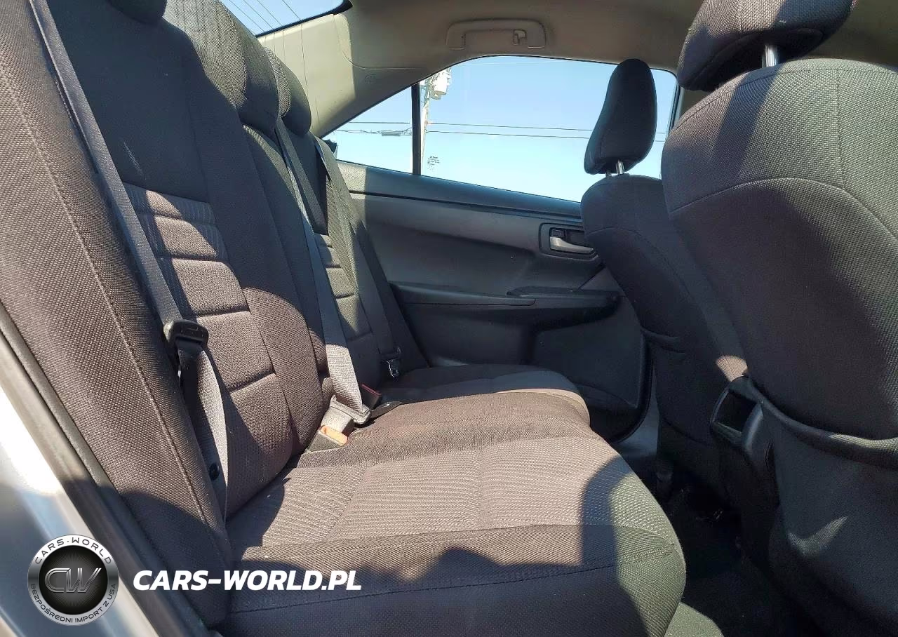 2017 Toyota Camry Le VIN:4T1BF1FK0HU269900 - 10
